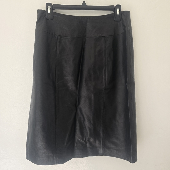 New Jaclyn Smith size 10 100% leather black slit side knee length skirt - Picture 6 of 9